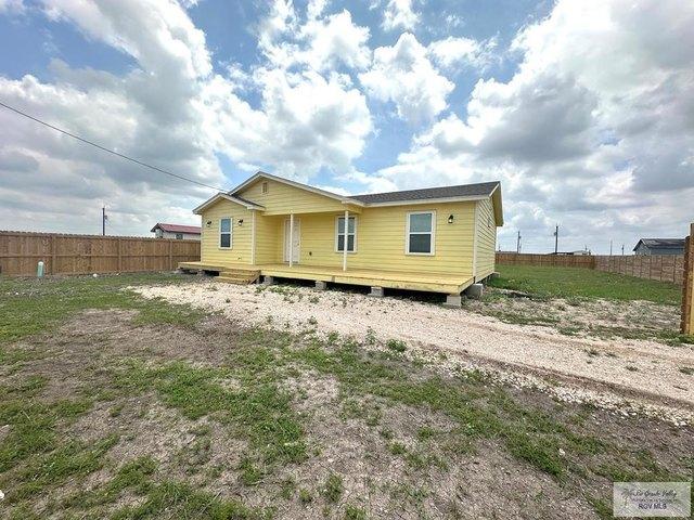 House for sale in Cameron, Texas