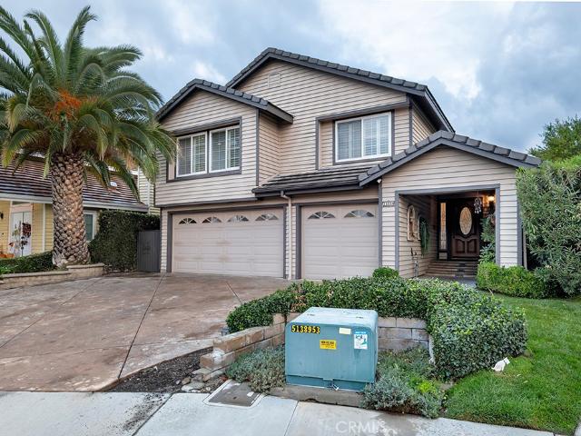 House for sale in Santa Clarita, Los Angeles County