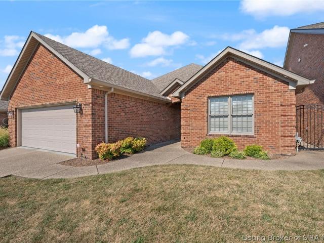 House for sale in Jeffersonville, Indiana
