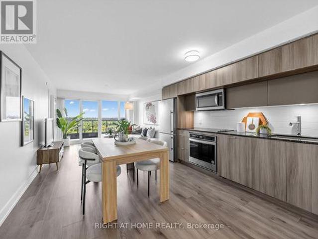 Condo for sale in Toronto Centre, Toronto