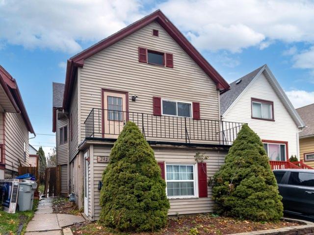 House for sale in Milwaukee, Wisconsin