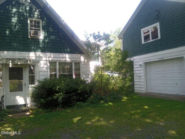 House for sale in Johnstown, New York