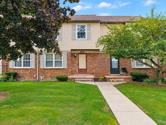 Condo for sale in Applegate and Novi Place, Novi
