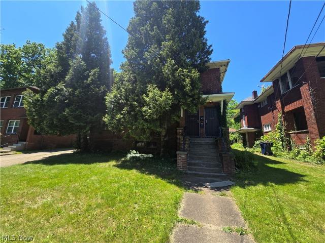House for sale in Youngstown, Ohio