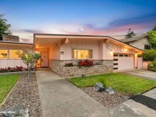 House for sale in Humboldt, California