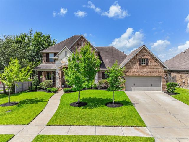 House for sale in Friendswood