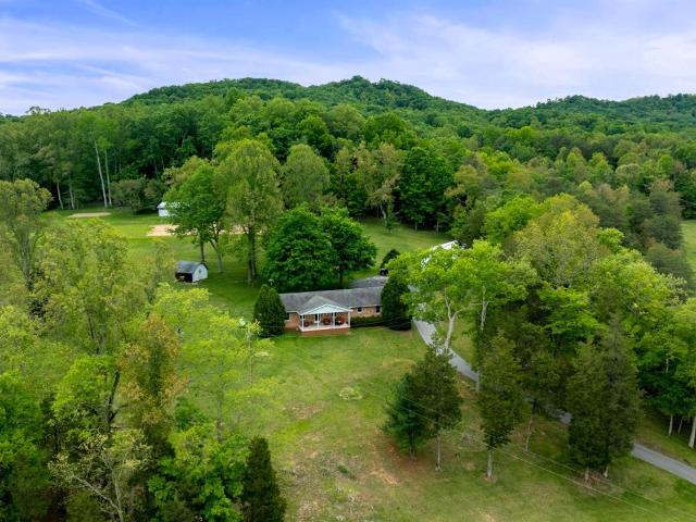 House for sale in Lynx, Adams County