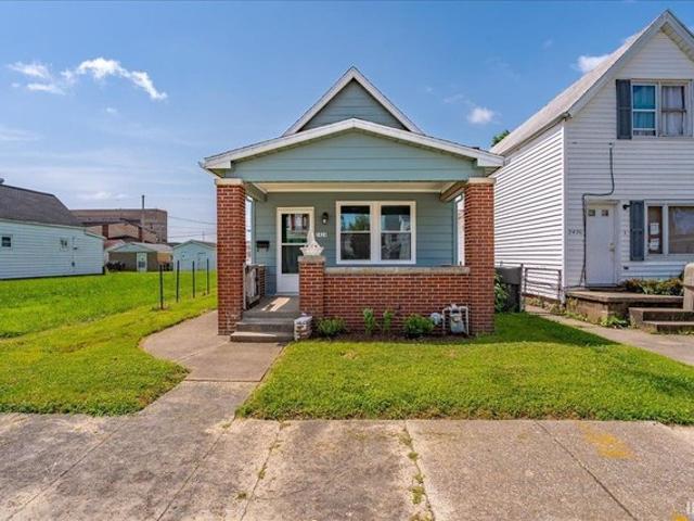 House for sale in Evansville, Indiana