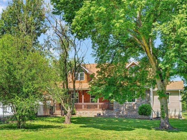 House for sale in Hickory, Missouri