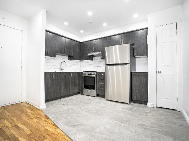 Apartment for rent in St. Leonard's, Quebec