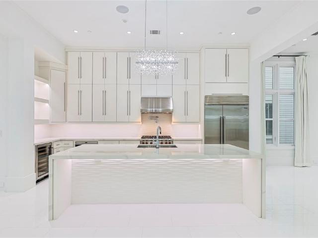 House for sale in Galveston