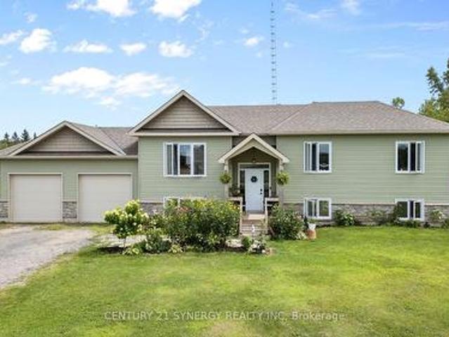 House for sale in Ontario