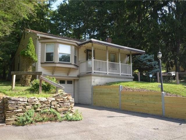 House for sale in Allison Park, Pennsylvania