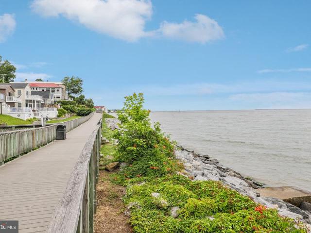House for sale in Chesapeake Beach, Maryland