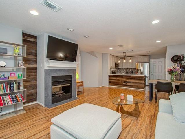 Condo for sale in Houston, Harris County
