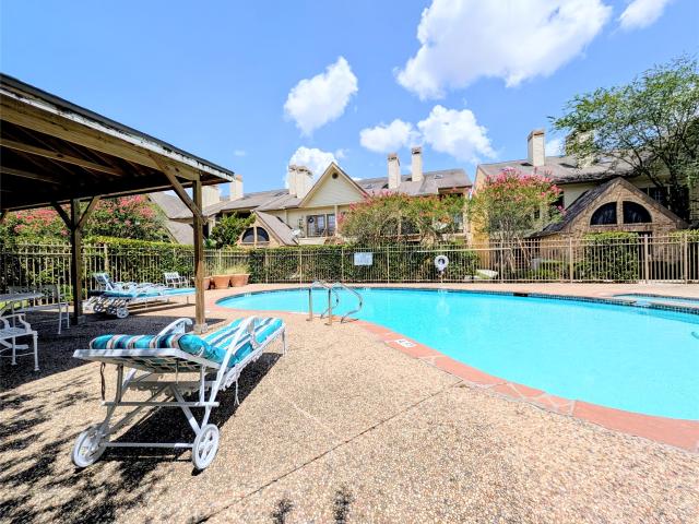 Condo for sale in Harris, Texas