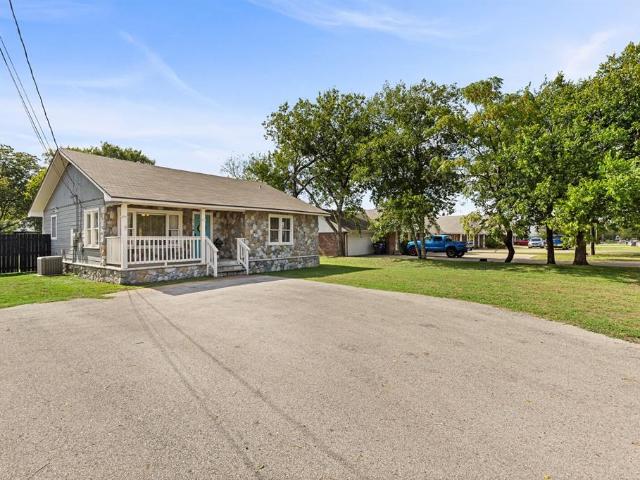 House for sale in Waco, McLennan County