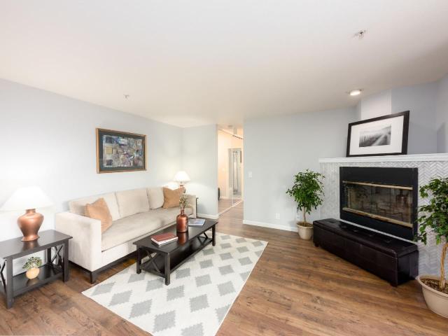 Condo for sale in San Mateo, California