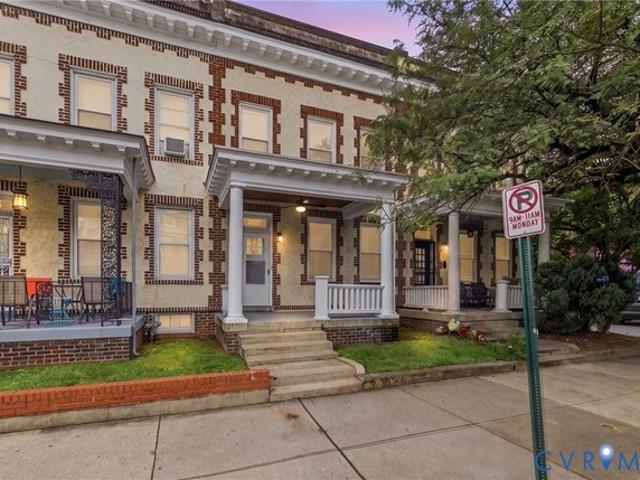 Townhouse for sale in Virginia