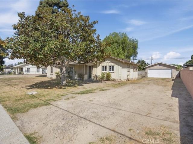 House for sale in Santa Ana, California