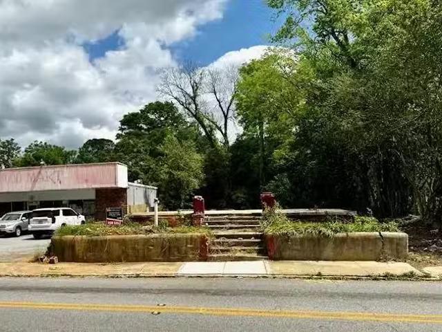 House for sale in Macon