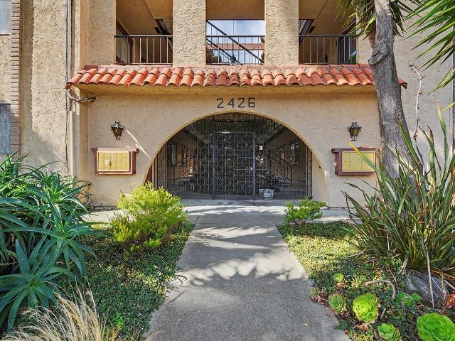 Condo for sale in Alameda, California
