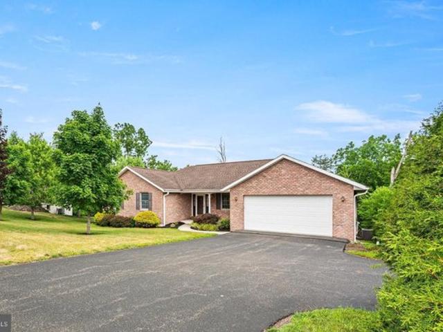 House for sale in Gilbertsville, Pennsylvania