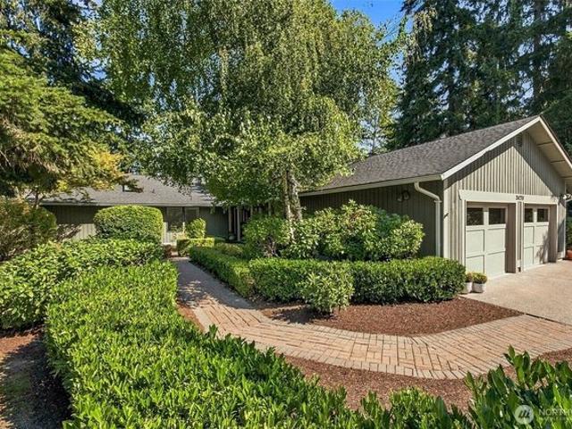 House for sale in Maple Valley, Washington