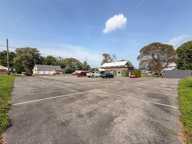 Commercial for sale in Diehl, Erie