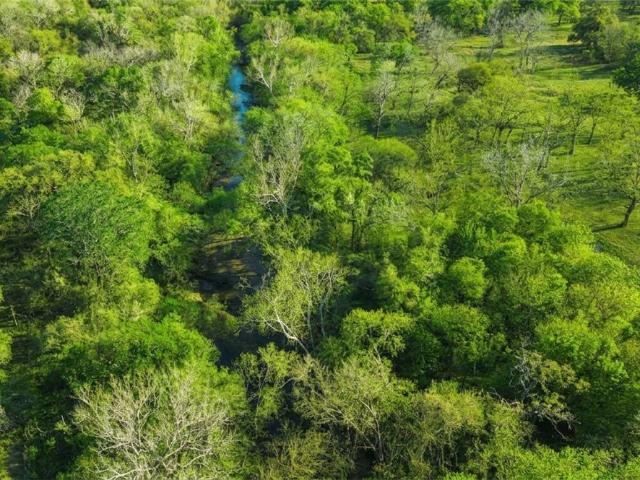 Land for sale in Edna, Texas