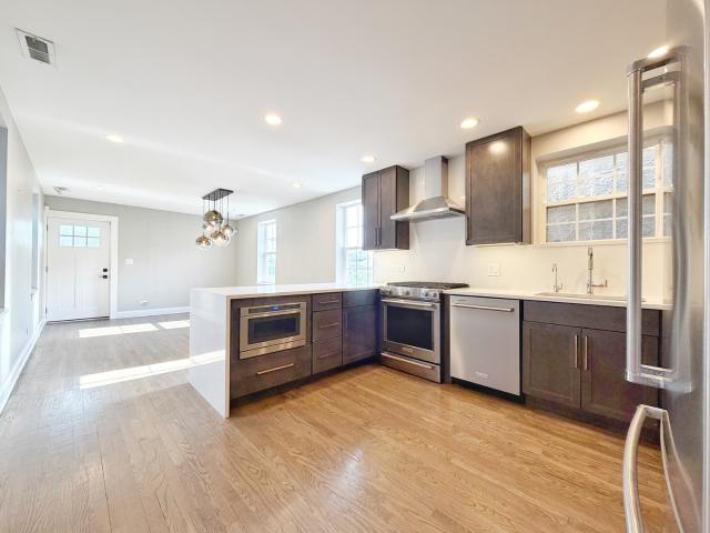 Property for rent in Chicago Park, Illinois