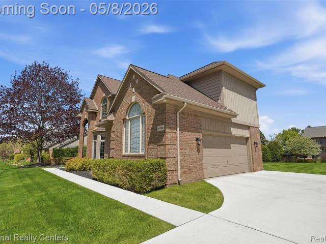 House for sale in Novi, Michigan