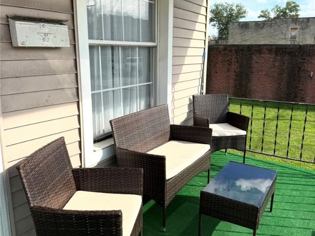 House for sale in Mount Washington, Beaver Falls
