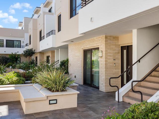 Condo for sale in Pasadena Council District 4, Pasadena