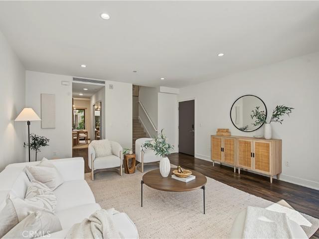 Condo for sale in Pasadena Council District 4, Pasadena