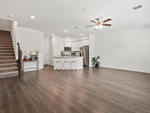 Townhouse for sale in Lewisville