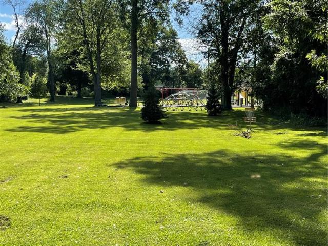 Land for sale in Keego Harbor Land for sale in Keego Harbor