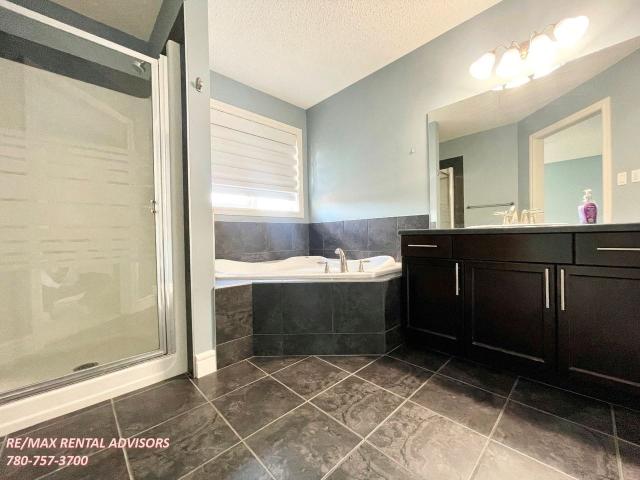 Apartment for rent in Wedgewood, Alberta