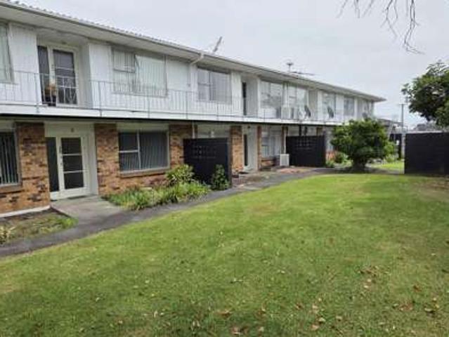Apartment for rent in Mount Wellington