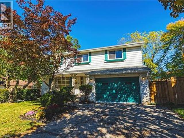 House for sale in Burlington, Golden Horseshoe
