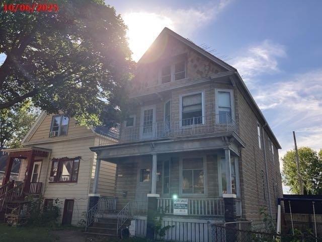 House for sale in Milwaukee, Wisconsin