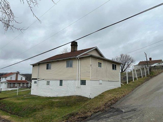 House for sale in East Millsboro, Pennsylvania
