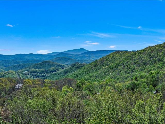 House for sale in Todd, North Carolina