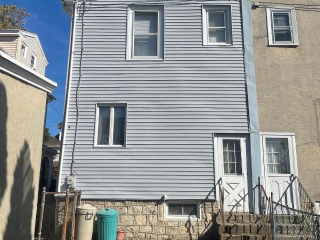 Townhouse for sale in Delco, Pennsylvania