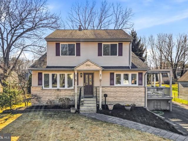 House for sale in Moorestown, New Jersey