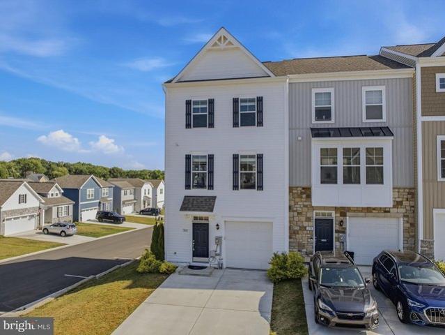 Townhouse for sale in West Virginia