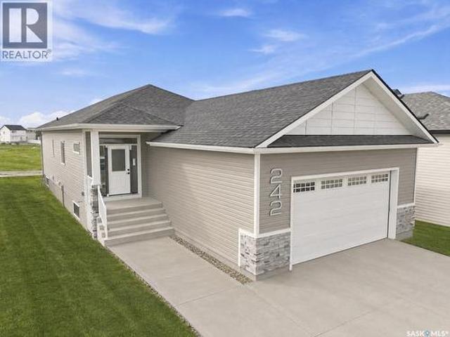 House for sale in Saskatoon, Saskatchewan