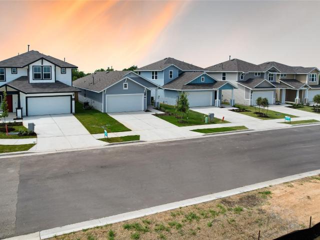 House for sale in Maxwell