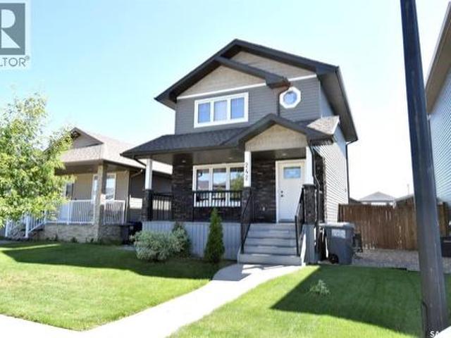 House for sale in Saskatoon, Saskatchewan