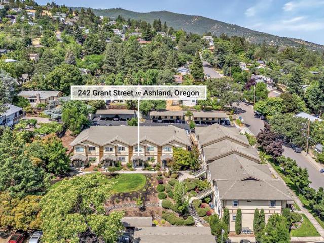 Condo for sale in Ashland Condo for sale in Ashland
